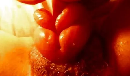 Amatoriale busty babe parlare film porno completi americani nella vasca da bagno