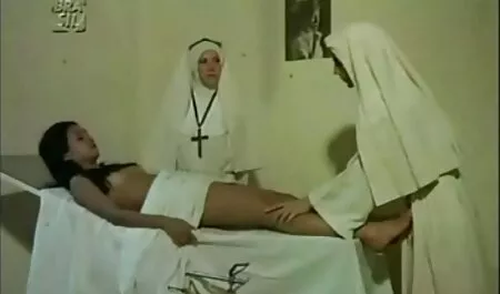 Lesbea-procace donna e ragazza sportiva film interi porno gratis vicino al camino