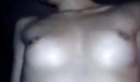 Ragazze e hunk in orgia porno film italiani completi