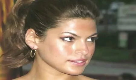 Oliato Milf ottiene un massaggio sensuale e copre il film porno completi streaming corpo con sperma