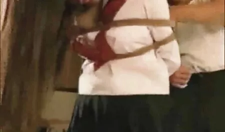 Paffuto Ceca film italiano porno completo pulcino fa lap dance in video amatoriale