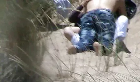 Sveta e il suo amante film hard completi gratis guidano un amico anziano