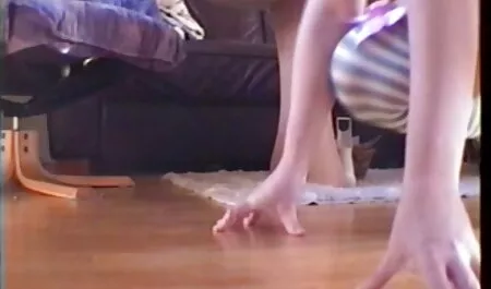 Il joue avec mes film erotici italiani interi pieds