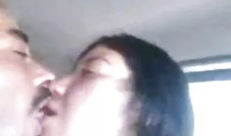 Amatoriale cerca di rimanere in silenzio durante l'assunzione di siti film porno completi spessore 8 pollici con la saliva per la lubrificazione