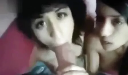 Bionda in video amatoriale film hard interi cavalca un cazzo e geme.