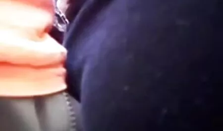 Ragazzo dritto film interi erotici Alex Rikers eccita il cazzo peloso e cums